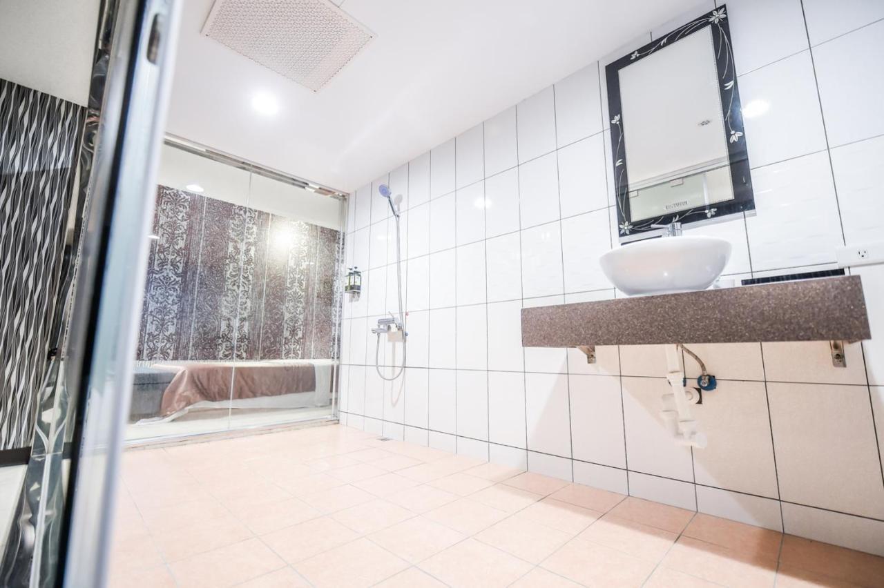 Hosin Hotel Taichung Eksteriør billede
